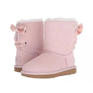 NWT UGG Pink Bailey Bow ll